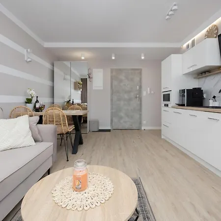 Amber Eleven Pba - Z Krytym Basenem - Aprent Apartment